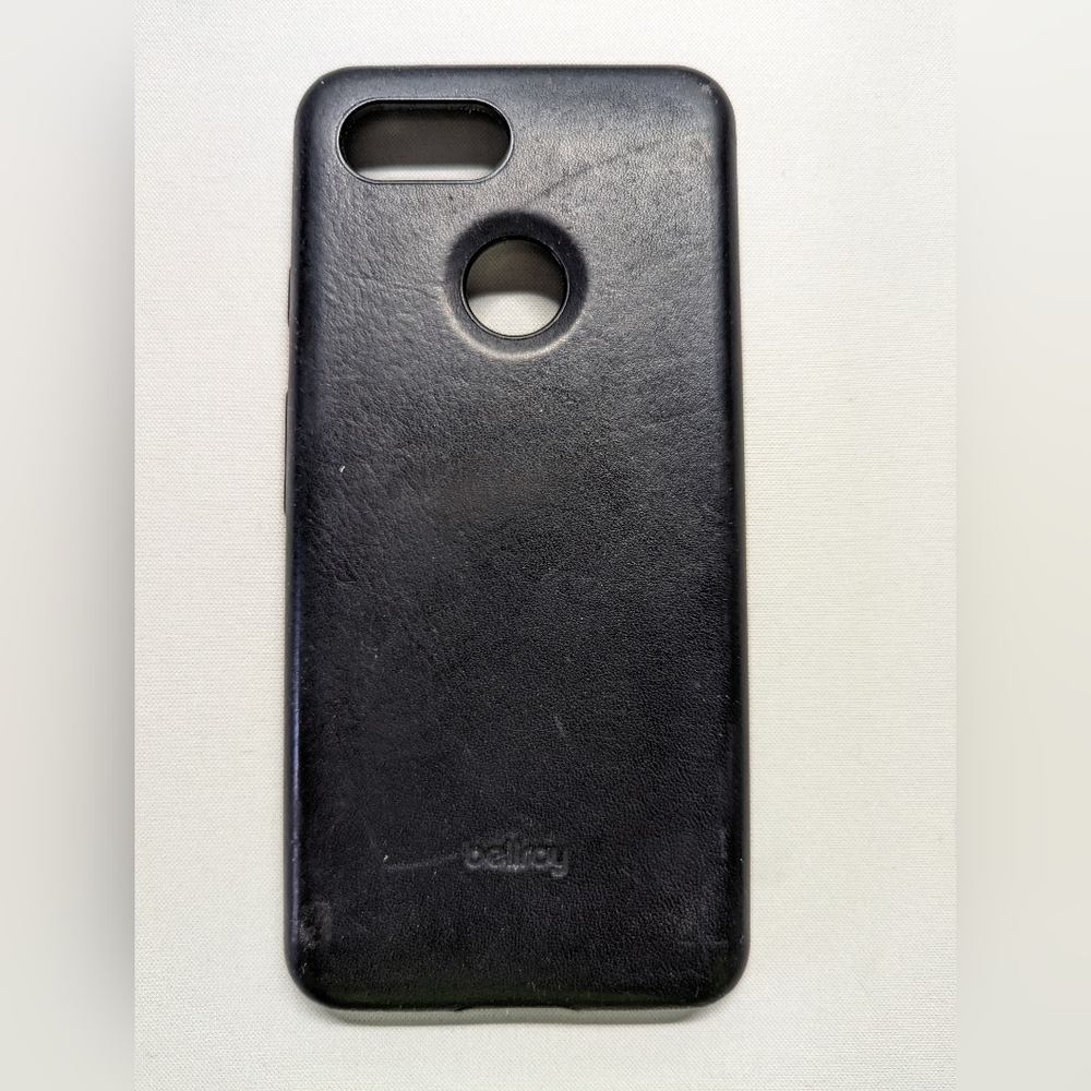 Bellroy Pixel 3 Leather Phone Case Dark Navy Blue.